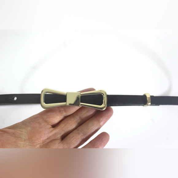 Super Skinny Black Leather Belt with Gold Bow Buckle 32 33 34 35 36 37 38 39 - Picture 3 of 7